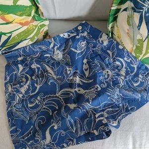 Tommy Hilfiger blue floral skorts size 6